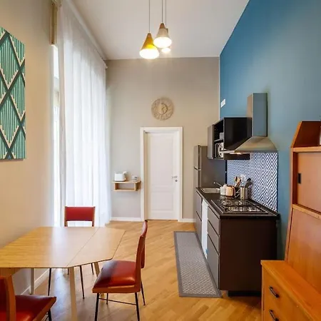Apartament Bellini Design Complete Three Bd With Three Bath By Houseinnaples Neapol